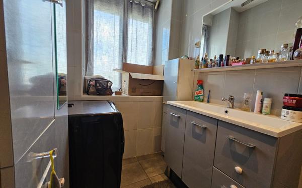 Appartement à vendre    4 pièces • 87,87 m2 Saint-Étienne