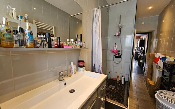 Appartement à vendre    4 pièces • 87,87 m2 Saint-Étienne