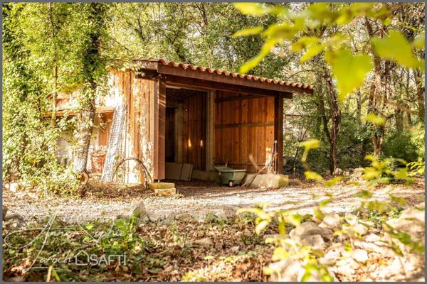 VILLA D'EXCEPTION NICHÉE EN PLEINE NATURE / RÉNOVATION 2023