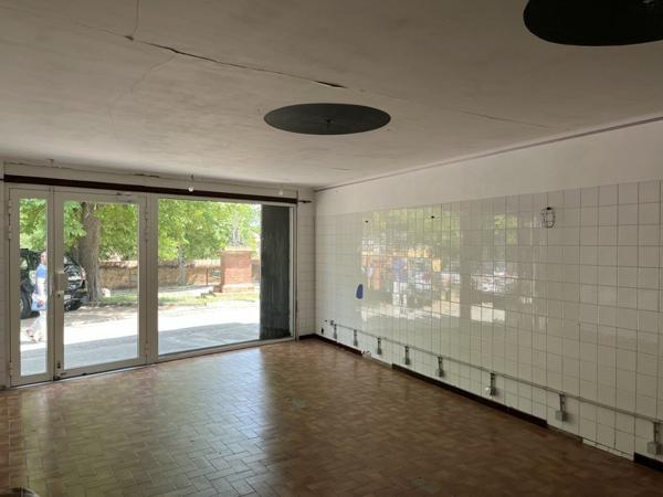 Local commercial à louer |  Ayguesvives |  2 pièces | 78 m²