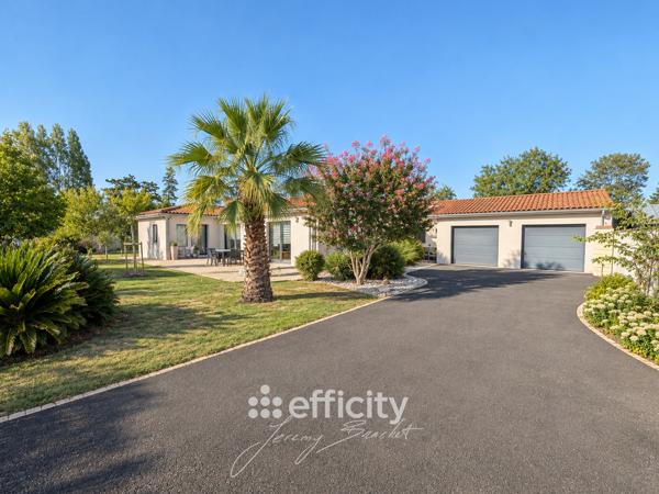 Maison
         6 pièces
        - 165 m² Bien prestige 458 000 € *