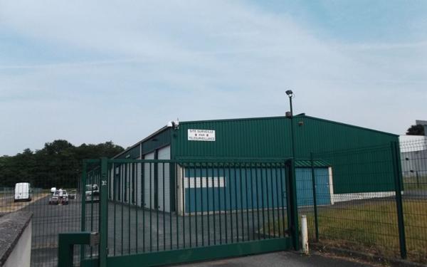 Stationnement à louer    28 m2 Monnaie