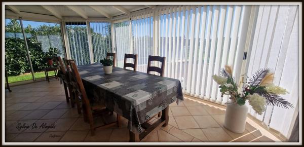 Maison à vendre 6 pièces MANZIAT (01)proche MACON plain-pied 140 m²,terrain 2500 m², garage 66 m²