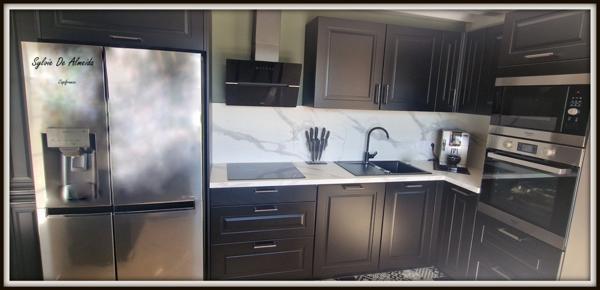 Maison à vendre 6 pièces MANZIAT (01)proche MACON plain-pied 140 m²,terrain 2500 m², garage 66 m²