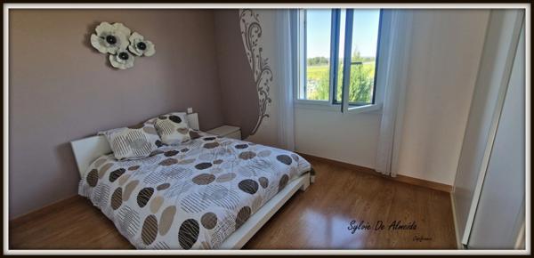 Maison à vendre 6 pièces MANZIAT (01)proche MACON plain-pied 140 m²,terrain 2500 m², garage 66 m²