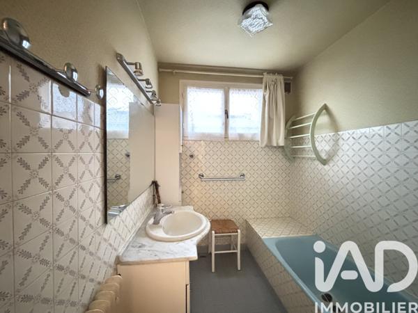 Maison à vendre 5 pièces 141,53 m² Crêches-sur-Saône