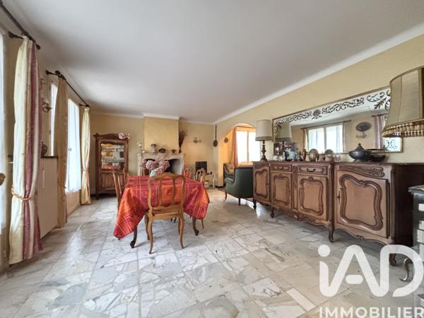Maison à vendre 5 pièces 141,53 m² Crêches-sur-Saône