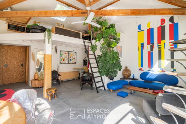 Élégante maison des années 50 avec dépendance et piscine