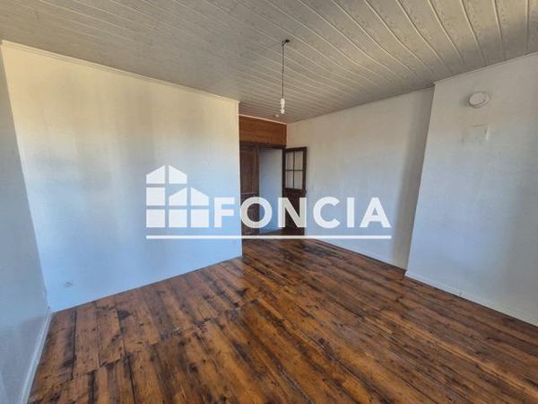 Location Maison 4 pièces 122.11 m² - 6 RUE DU FOUR BANAL Pontcharra 38530