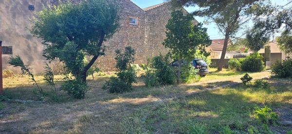 Dpt Var (83), à vendre TOULON maison 5 pièces + terrain 1000m² + garage.