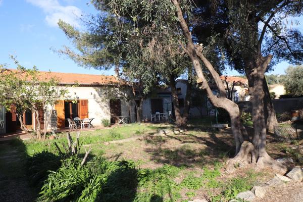 Dpt Var (83), à vendre TOULON maison 5 pièces + terrain 1000m² + garage.