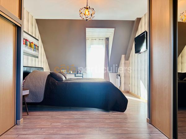 Vente
                Maison102 m² - 5 Pièces -
                    CARENTAN LES MARAIS (50500)