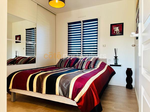 Vente
                Maison102 m² - 5 Pièces -
                    CARENTAN LES MARAIS (50500)