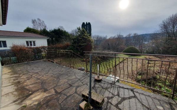 Maison à vendre    6 pièces •  Épinal