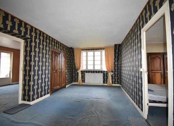 Maison à vendre    6 pièces •  Cosne-Cours-sur-Loire