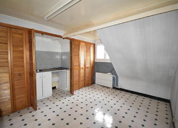 Maison à vendre    6 pièces •  Cosne-Cours-sur-Loire