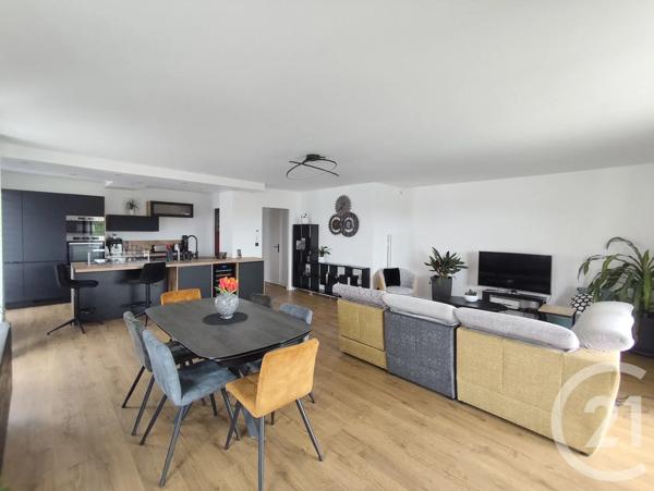 Appartement à vendre  4 pièces - 113,72 m 2   EVREUX  - 27