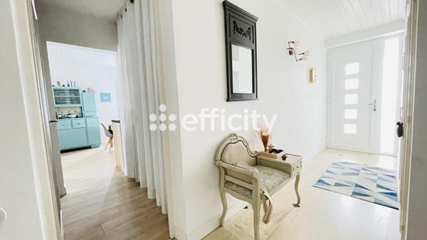 Maison
         4 pièces
        - 122 m² 387 000 €*