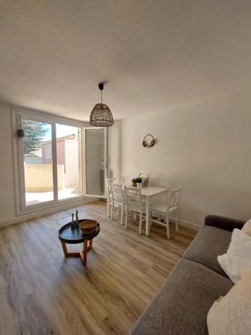 APPARTEMENT T2 MEUBLE - SETE