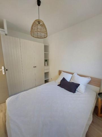 APPARTEMENT T2 MEUBLE - SETE