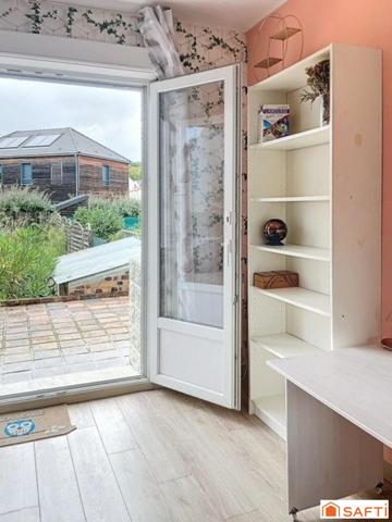 Maison T4 - 70 m2 - 3 chambres - terrain 567 m2 - combles aménageables avec entrée indépendante par l'extérieure idéal profession liberale