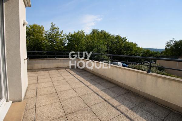 À vendre – Duplex avec terrasse, parking et cave à Neuves-Maisons