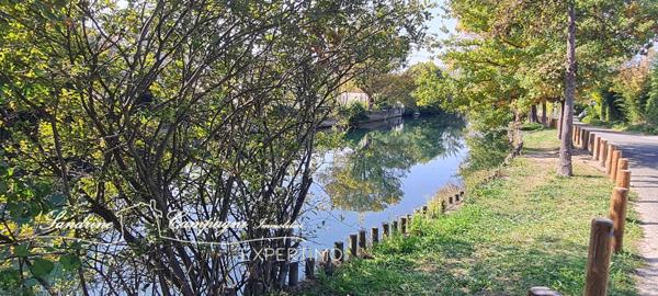 L'Isle-sur-la-Sorgue (84800) T3/4 avec extérieur et annexes secteur PARTAGE DES EAUX