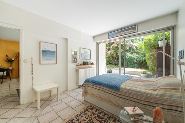 Appartement
         5 pièces
        - 131 m² Exclusivité 855 000 € *
