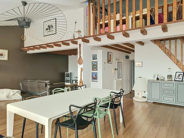 Charmant  penthouse - centre historique