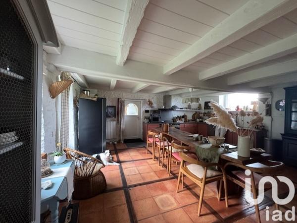 Maison à vendre 8 pièces 220 m² Saint-Xandre