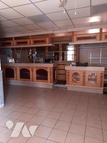 IMMEUBLE A USAGE MIXTE