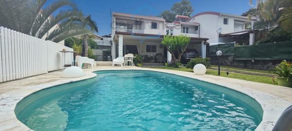 Maison F5 avec piscine – hauteurs de La Possession (Pichette)