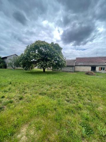 Ensemble de biens maison + terrains constructibles Le Pizou