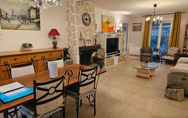 Maison à vendre    4 pièces •  Garéoult