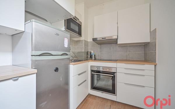 Appartement à louer    2 pièces • 32,90 m2 Paris 17