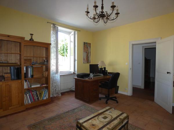 Vente / Maison avec dépendance