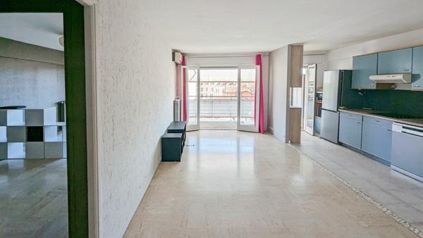 Appartement à vendre    2 pièces • 46,85 m2 Cannes
