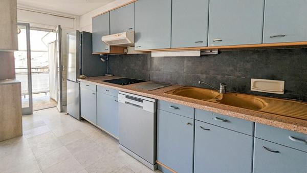 Appartement à vendre    2 pièces • 46,85 m2 Cannes