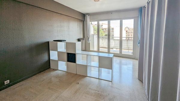 Appartement à vendre    2 pièces • 46,85 m2 Cannes