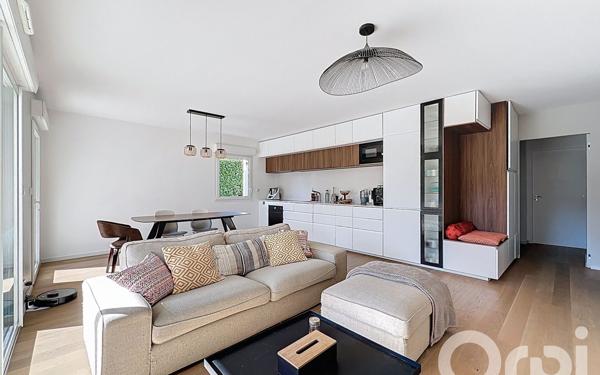 Appartement à vendre    4 pièces • 83,83 m2 Valleiry