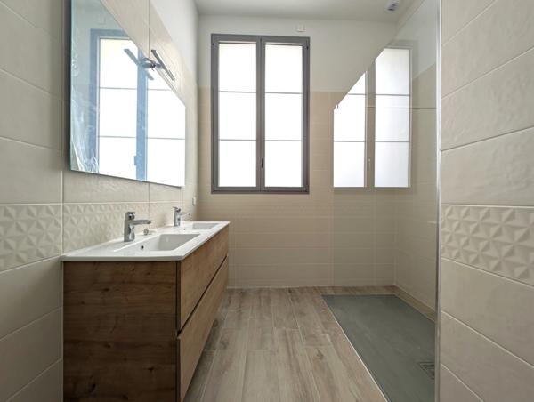 T3 neuf - centre de Roanne