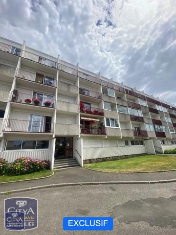 Appartement à vendre 4 pièces 77m² Saint-Brieuc (22000)