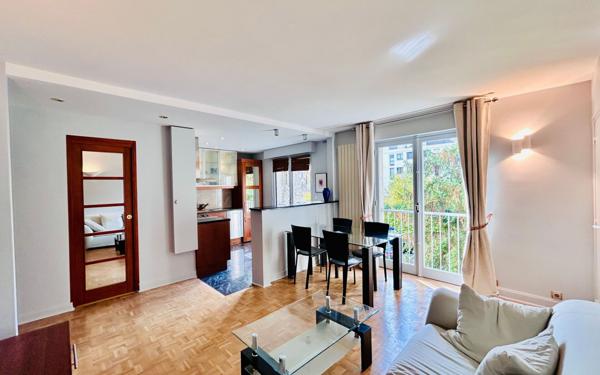 Appartement à louer    2 pièces • 42,30 m2 Nogent-sur-Marne