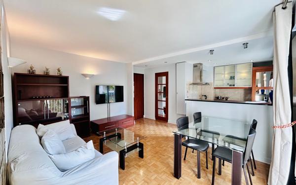 Appartement à louer    2 pièces • 42,30 m2 Nogent-sur-Marne