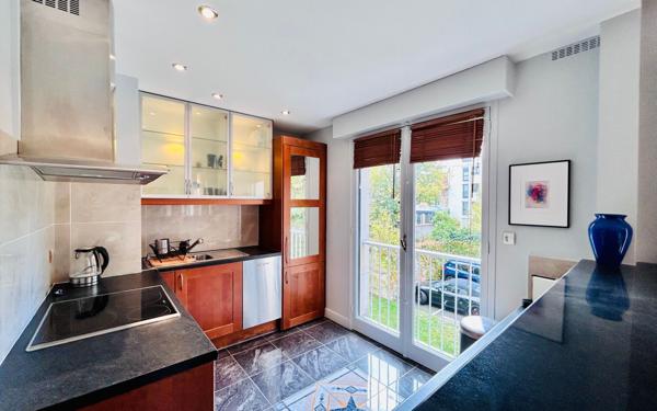 Appartement à louer    2 pièces • 42,30 m2 Nogent-sur-Marne