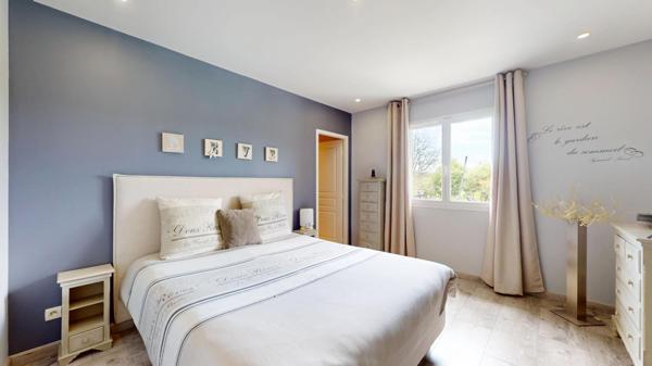 Maison familiale de plain-pied – 5 chambres