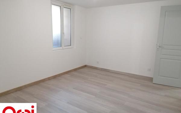 Appartement à louer    3 pièces • 85 m2 Le Grand-Lemps