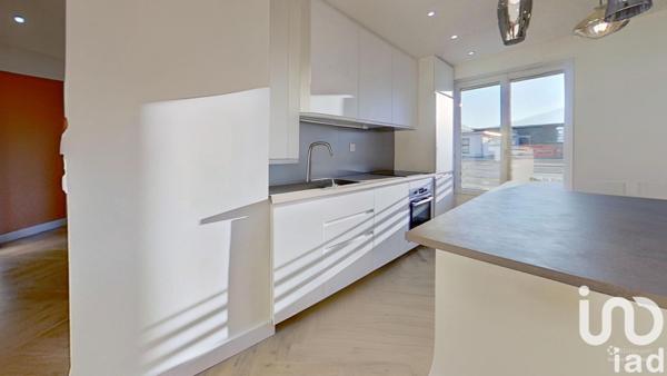 Appartement à vendre 4 pièces 68 m² Chambéry