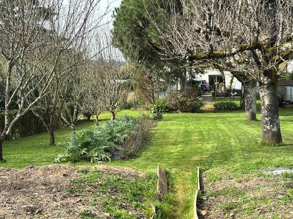 Maison avec beaux volumes à Fontenay le comte