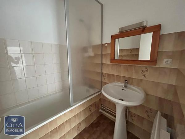 Appartement à louer 2 pièces 47.5m²